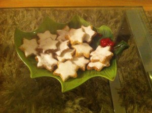 Galletas navideñas de almedra y canela Zimsterne: Galletas de almendras y canelas