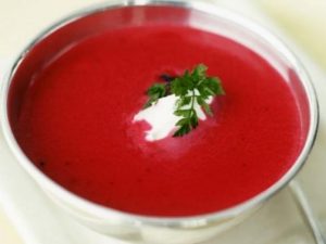 gazapachoRemolacha2 300x225 1 Gazpacho de remolacha, rico y refrescante